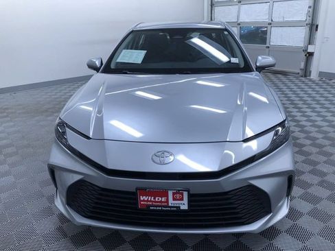 Used 2026 Toyota Camry LE FWD image 15
