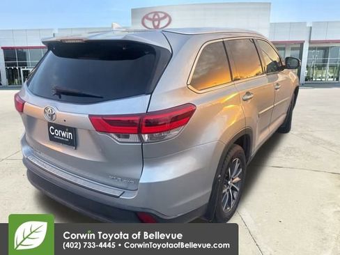 Used 2019 Toyota Highlander XLE w/ Protection Package #3 image 3