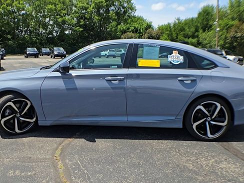 Used 2022 Honda Accord Sport image 5