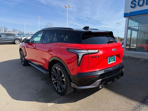 Certified 2025 Chevrolet Blazer EV SS image 3