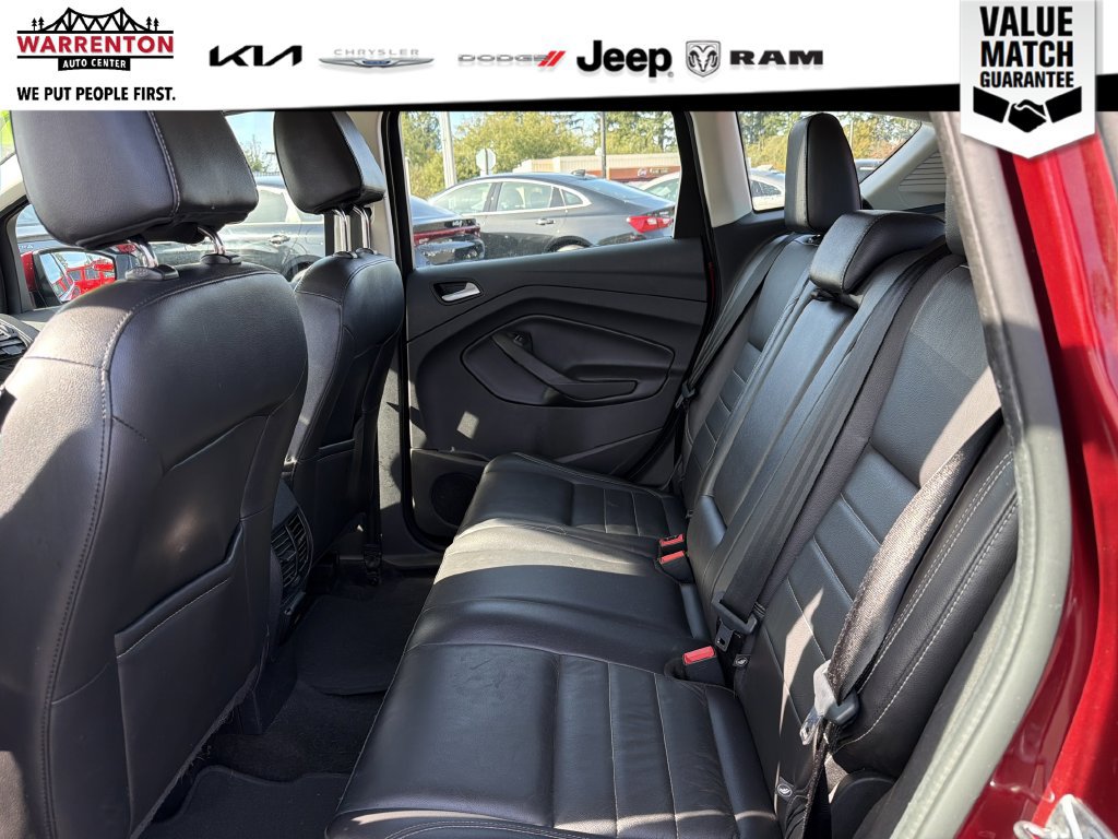 Used 2016 Ford C-MAX Energi SEL FWD image 12