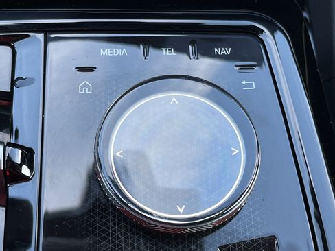 Used 2025 BMW 530i 530i image 7