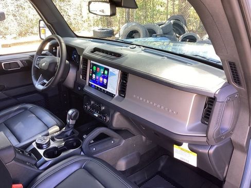 New 2025 Ford Bronco Outer Banks w/ Sasquatch Package AWD/4WD image 33
