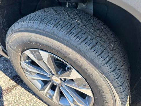 Used 2026 Chevrolet Equinox LT FWD image 12