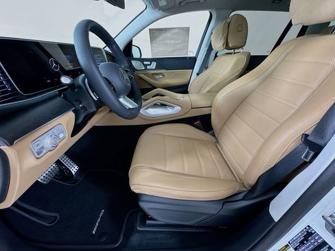 New 2026 Mercedes-Benz GLS 450 4MATIC image 23