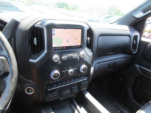 Used 2021 GMC Sierra 1500 AT4 w/ AT4 Preferred Package AWD/4WD image 33