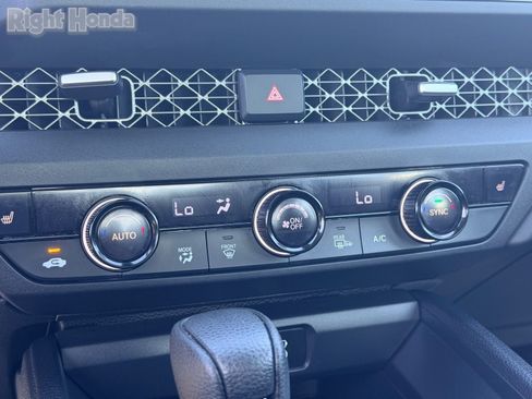 Used 2023 Honda Accord EX image 25