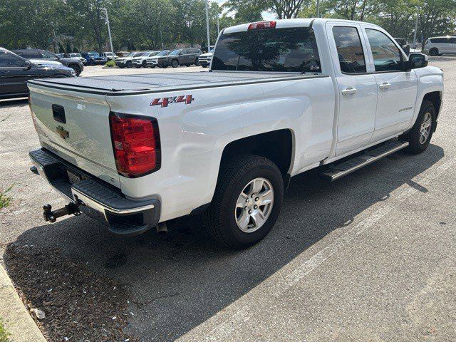 Used 2018 Chevrolet Silverado 1500 LT AWD/4WD image 9