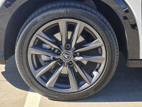 Certified 2025 Acura ADX A-Spec image 17