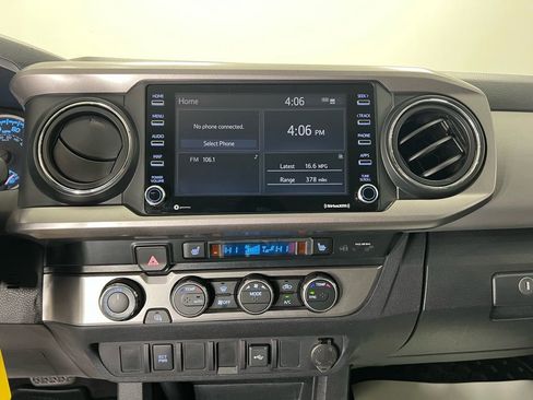 Used 2021 Toyota Tacoma SR5 image 11