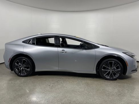 Certified 2024 Toyota Prius XLE image 2