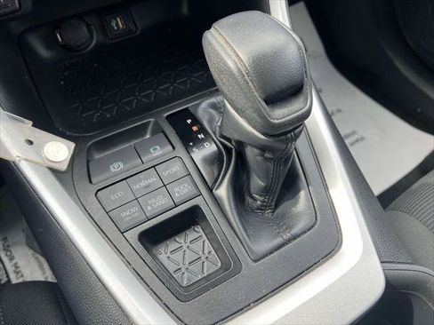 Certified 2023 Toyota RAV4 LE image 30