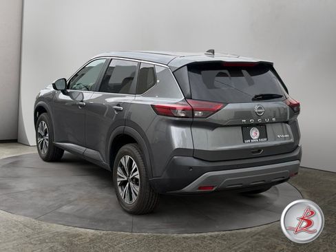 Used 2023 Nissan Rogue SV AWD/4WD image 5