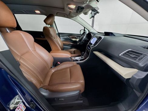 Used 2019 Subaru Ascent Touring w/ Popular Package #3 AWD/4WD image 36