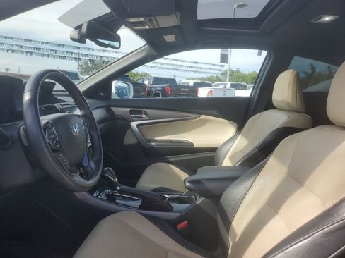 Used 2016 Honda Accord Touring image 8
