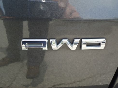 Used 2020 Ford Escape SE AWD/4WD image 10