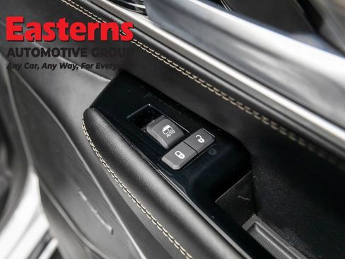 Used 2024 Jeep Wagoneer Series II image 38