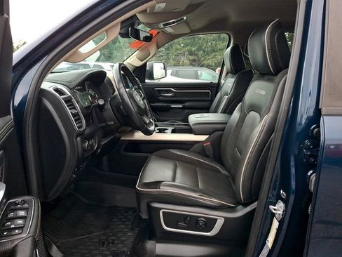 Used 2021 RAM 1500 Laramie AWD/4WD image 12