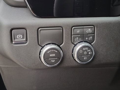 New 2026 GMC Sierra 1500 Elevation w/ Elevation Premium Package image 8