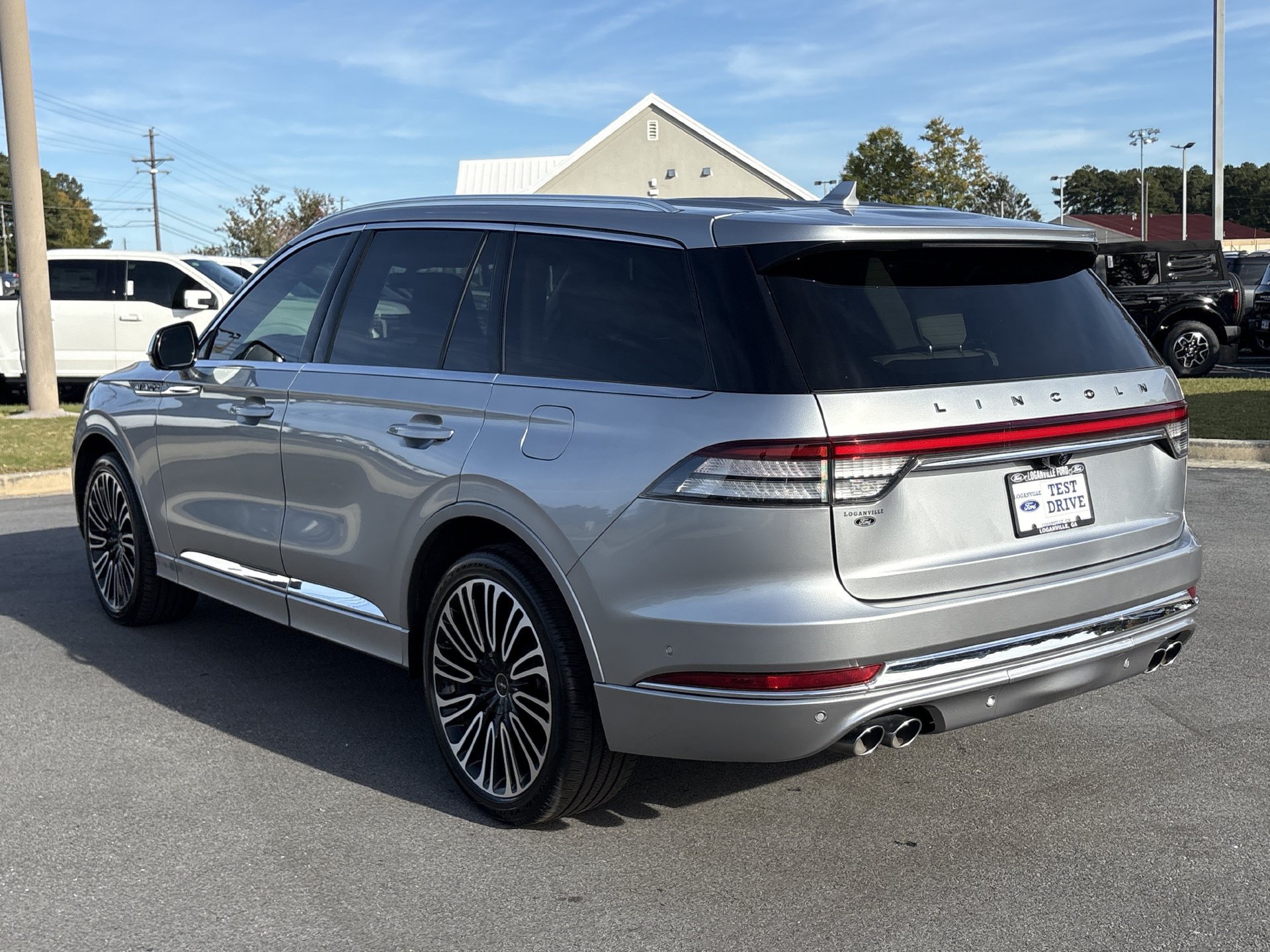 Used 2020 Lincoln Aviator Black Label w/ Dynamic Handling Package AWD/4WD image 18