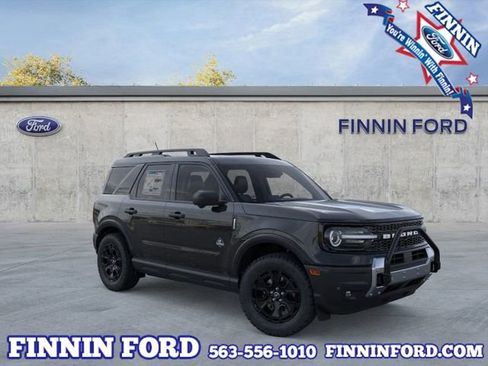 New 2025 Ford Bronco Sport Outer Banks w/ Sasquatch Outer Banks Package image 1