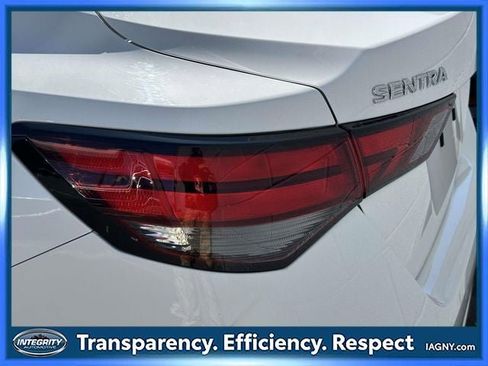 Certified 2024 Nissan Sentra S FWD image 9