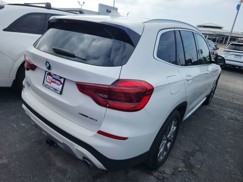 Used 2019 BMW X3 xDrive30i AWD/4WD image 3