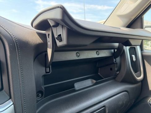Used 2019 Chevrolet Silverado 1500 LT Trail Boss AWD/4WD image 24