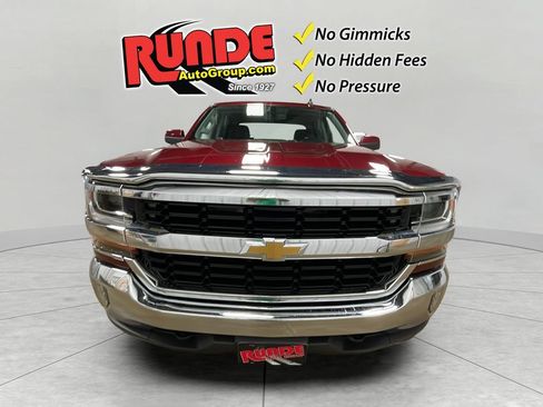 Used 2017 Chevrolet Silverado 1500 LT w/ All Star Edition AWD/4WD image 9
