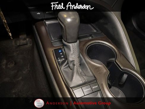 Used 2024 Toyota Camry SE FWD image 14