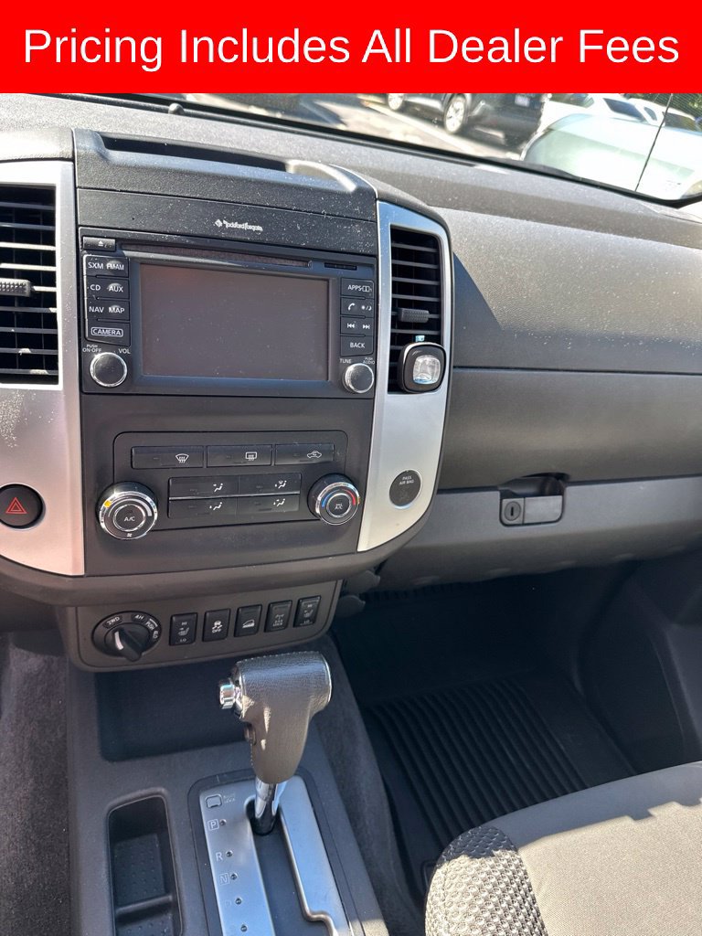 Used 2014 Nissan Xterra PRO-4X AWD/4WD image 12