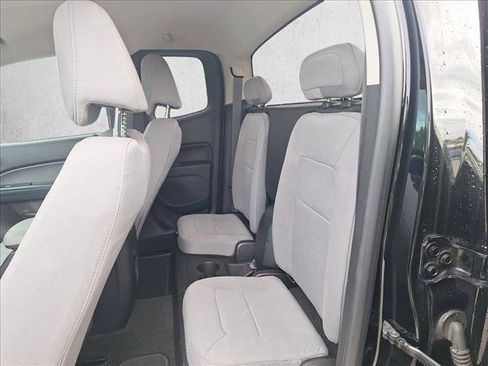 Used 2018 Chevrolet Colorado W/T w/ WT Convenience Package image 15