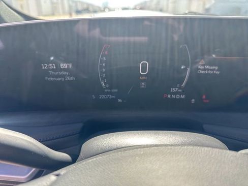 Certified 2024 Cadillac XT4 Sport w/ Technology Package image 18