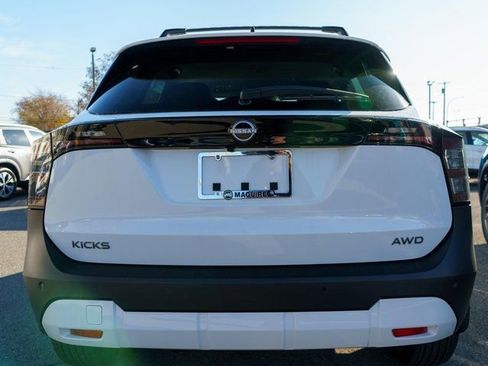 New 2026 Nissan Kicks SV w/ Cold Weather Package image 6