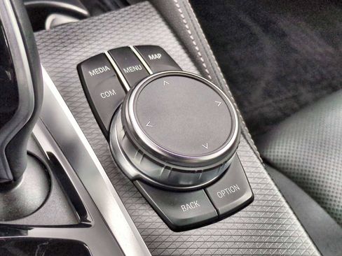 Certified 2023 BMW 540i xDrive w/ M Sport Package image 39