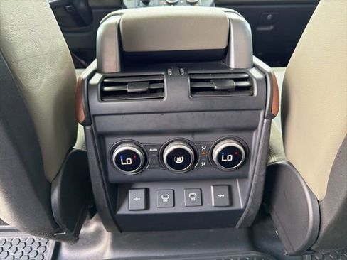 Used 2021 Land Rover Defender 110 S AWD/4WD image 14