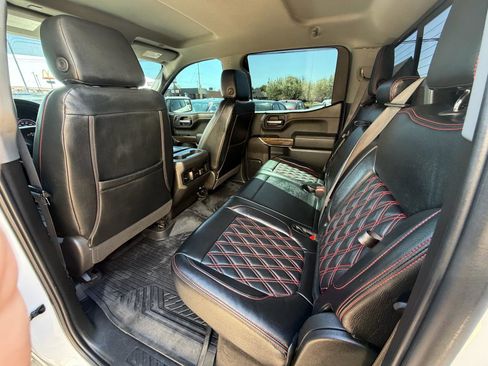 Used 2022 Chevrolet Silverado 1500 LT Trail Boss w/ Convenience Package II AWD/4WD image 14