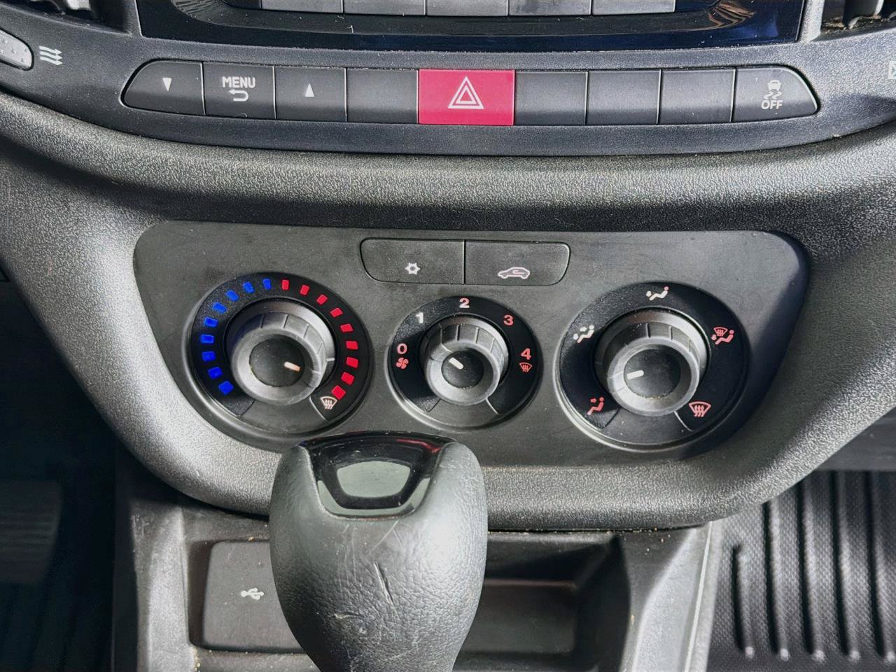 Used 2021 RAM ProMaster City Tradesman FWD image 15