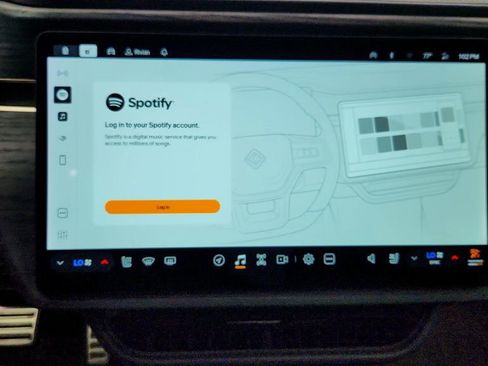 Used 2023 Rivian R1T Adventure image 18