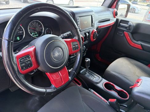 Used 2018 Jeep Wrangler Unlimited Sport S AWD/4WD image 26
