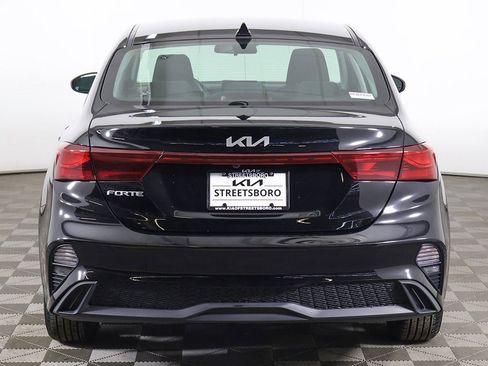 Used 2024 Kia Forte LXS image 10