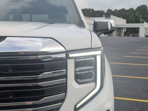 New 2026 GMC Sierra 1500 SLT w/ SLT Premium Plus Package AWD/4WD image 12