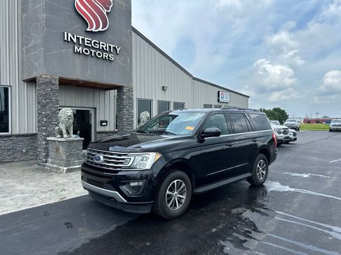 Used 2019 Ford Expedition XLT AWD/4WD image 1