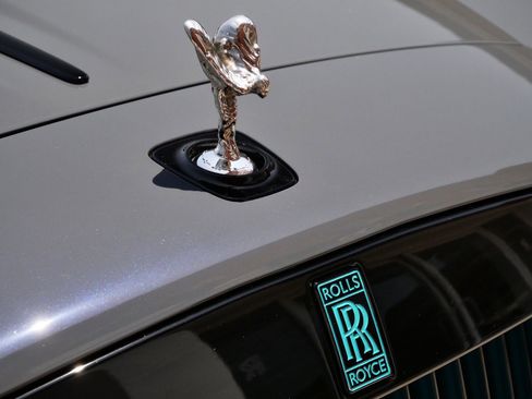 Certified 2021 Rolls-Royce Wraith RWD image 34