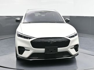 Used 2025 Ford Mustang Mach-E GT video 2