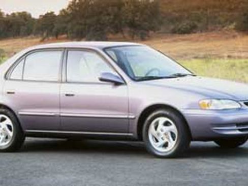 Used 1999 Toyota Corolla LE w/ Value Pkg FWD image 1