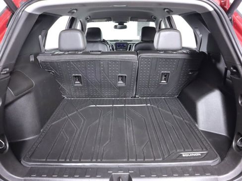 Used 2021 Chevrolet Equinox LT image 33