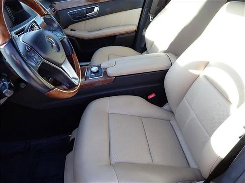 Used 2012 Mercedes-Benz E 350 4MATIC Sedan image 10