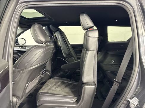 Used 2022 Jeep Grand Cherokee L Laredo AWD/4WD image 22