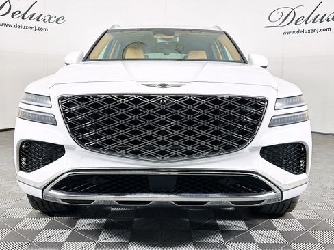 Used 2025 Genesis GV80 3.5T Prestige image 2